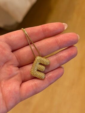 Bauble bar Gold Pave Initial E Pendant Necklace - Letter E